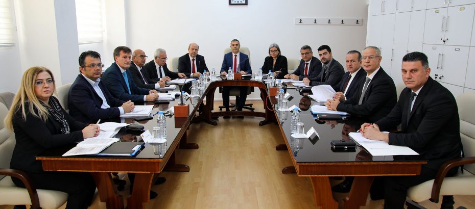 Meclis'te Anayasa değişikliği yasa önerisi toplantısı