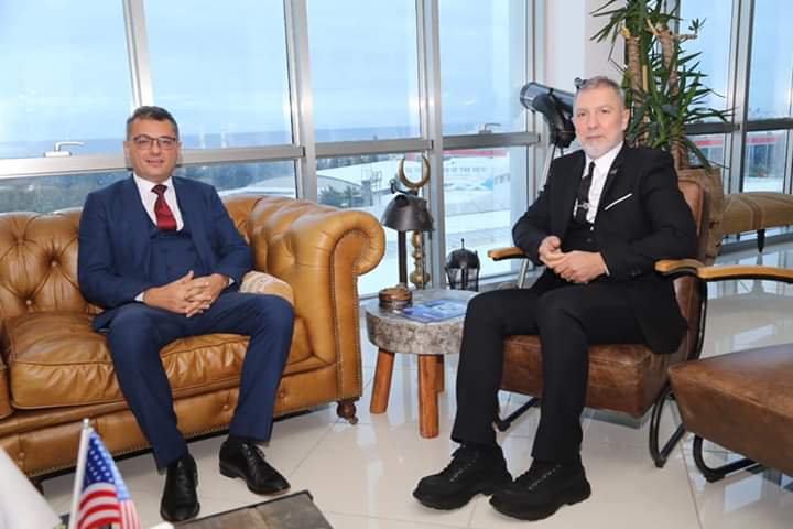 Erhürman'dan GAÜ'ye ziyaret