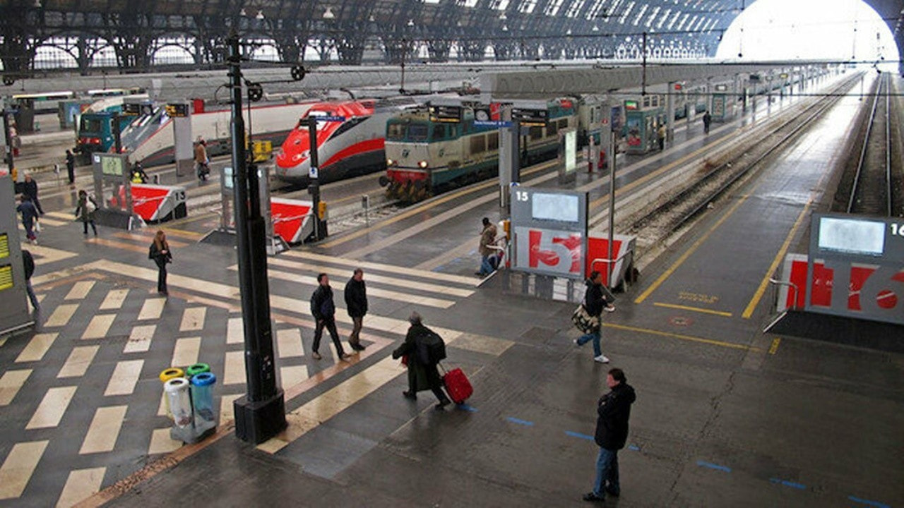 Avrupa'da virüs alarmı: Avusturya İtalya'ya tren seferlerini durdurdu