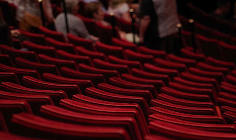 Sinemalar kapalı olacak, tiyatro, konser, festival gibi etkinlikler 22 Mart'a kadar iptal edilecek