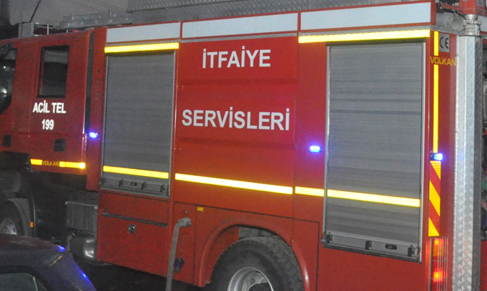 Girne'de ev yangını