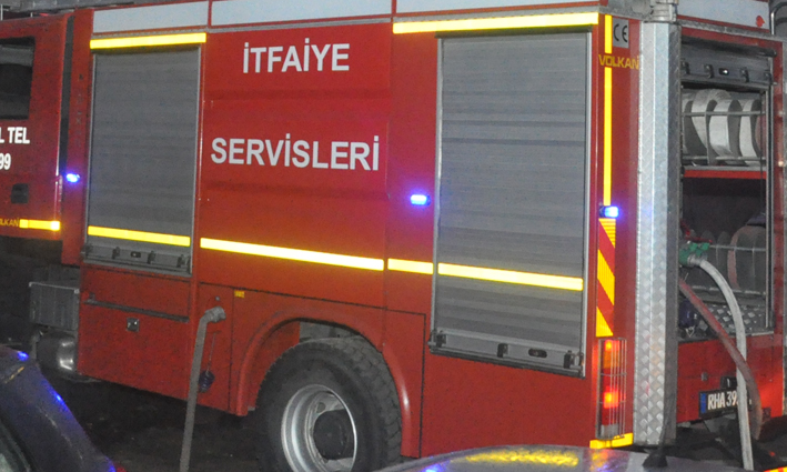 Girne'de bir iş yerinde yangın
