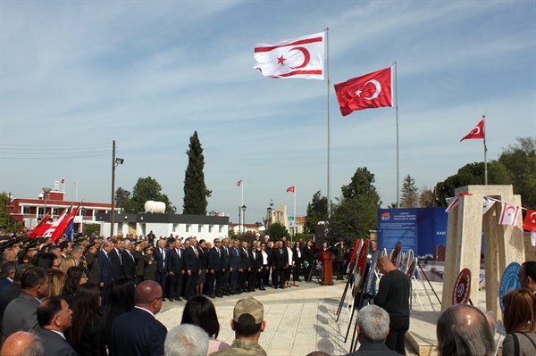 Baf Şehitleri Anıtı önünde tören düzenlendi