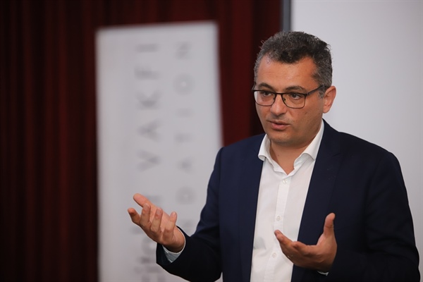 'Kıbrıs sorununun bir an önce kapsamlı çözüme ulaştırılması için canla başla çalışacağız'