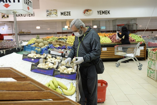 Gönyeli Belediyesi'nden Yeni Covid-19 tedbirleri, 'alış-veriş' uyarıları