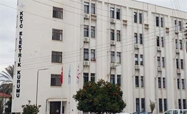 'Bakiye borçlarını ödeyemeyen abonelerin 30 Mart'a kadar elektrik enerjileri kesilmeyecek'
