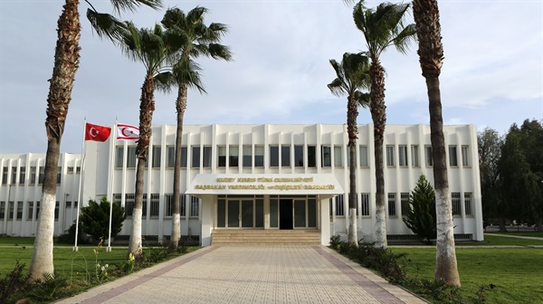 Başbakan Yardımcılığı ve Dışişleri Bakanlığı yurt dışı uygulama birimlerimizin acil durum hatları