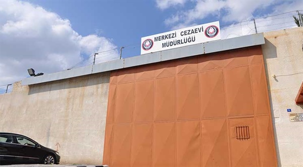 İçişleri Bakanlığı: Tutuklu ve mahkumların aileleri müsterih olsun