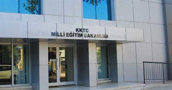 Yurt dışında yapılacak tüm kültürel ve sportif faaliyetlerin durdurulması kararı Türkiye'yi kapsamayacak
