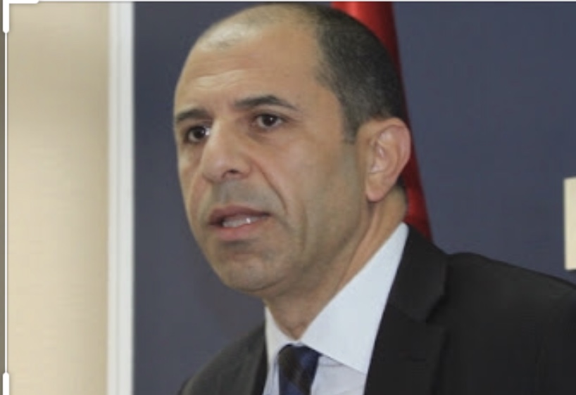 Özersay'dan mevduatlardan kesinti iddialarına yalanlama