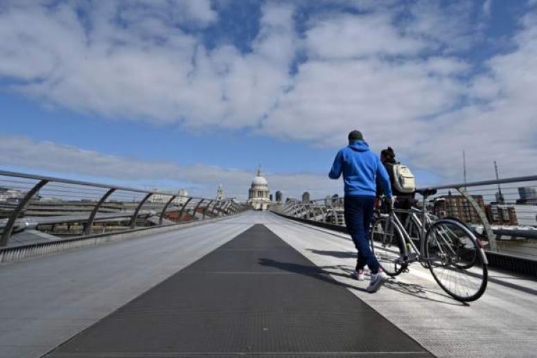 Anket: Çoğu İngiliz Covid-19'dan sonra yaşayış biçimini değiştirmek istiyor