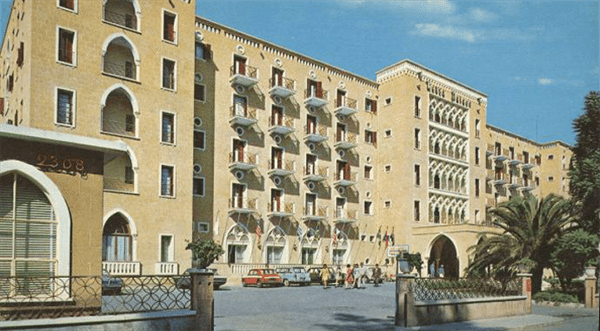 'Ledra Palace Oteli Pandemi Hastanesi yapılsın'