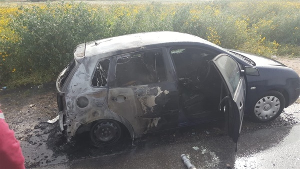 Kendi Aracını Ateşe Verdi