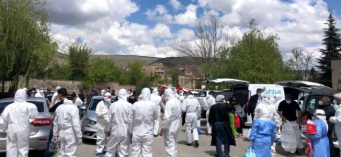 'Bizi koronadan koru' diye gittikleri üfürükçü kadın, virüsü tüm mahalleye bulaştırdı