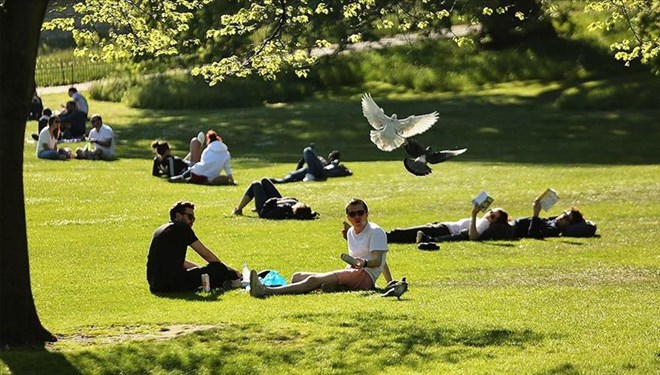 İngiltere'de normalleşmede ilk adım bugün atılıyor