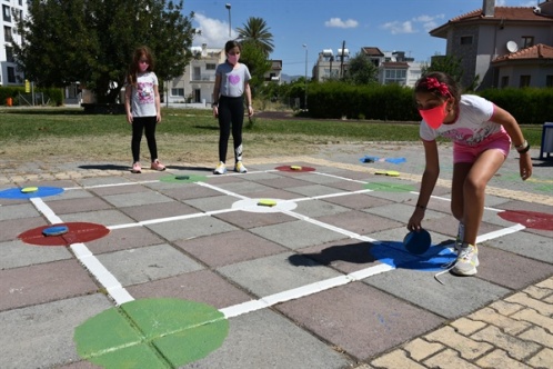 Harmancı: Tüm çocukların özgürce koşup oynayabileceği alanlar için çalışıyoruz