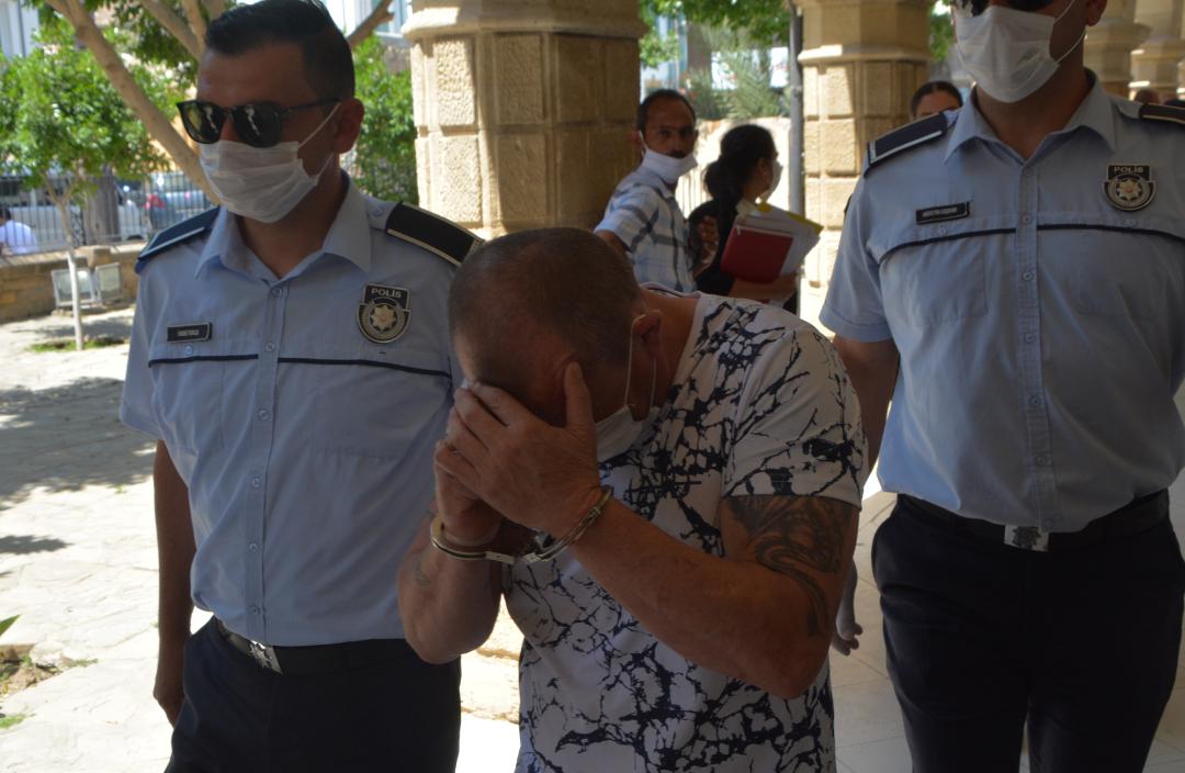 74 bin TL'lik beyaz eşya ve  ev aletlerini çaldılar