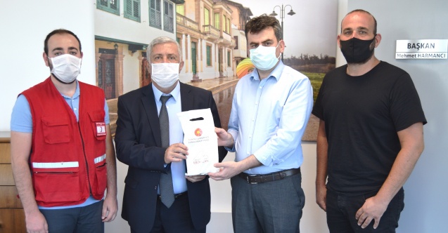 Erdoğan, Lefkoşa'daki yaşlıları unutmadı