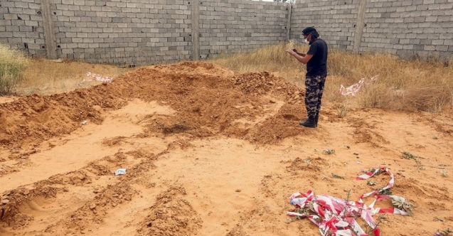 Libya'da 8 toplu mezar bulundu