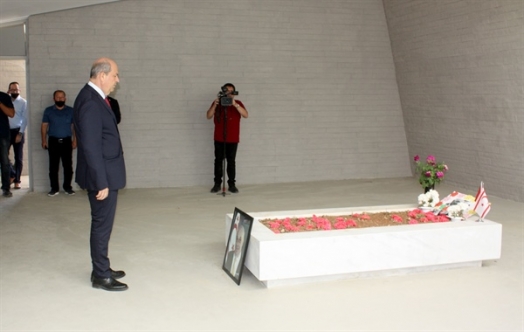 Tatar: Anıt mezarın bir an evvel tamamlanması çok önemli