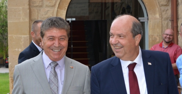 Tatar, Üstel’in istifasını istedi, Üstel reddetti