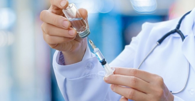 Aşıda yeni umut: 30 bin kişi ile yapılacak testler başladı