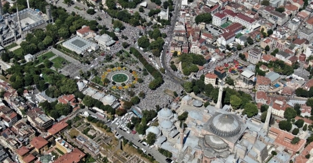 Ayasofya'da 86 yıl sonra ilk namaz