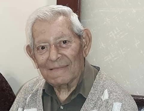 Bir çınar daha göçtü