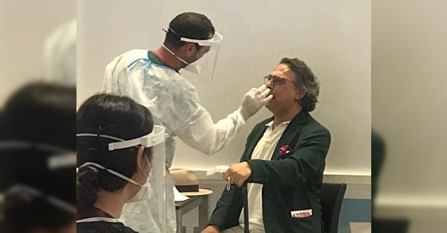 İlk uçaktan Barbaros Şansal da geldi
