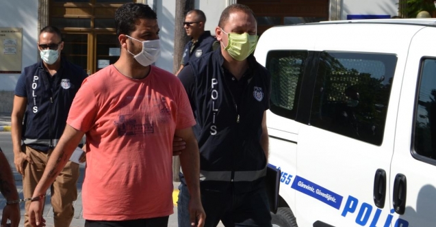 İşten atıldı diye patronuna bıçak çekti