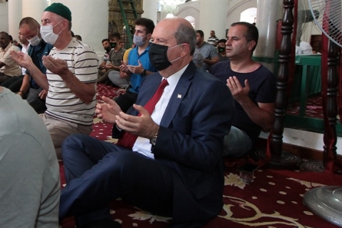 KKTC'nin Ayasofyası'ndan Türkiye'deki Ayasofya-i Kebir Camii'ne destek