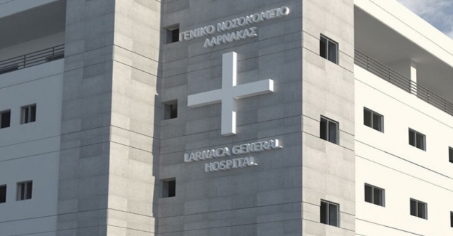 Larnaka Devlet Hastanesi’nde cesedi çürümeye terk ettiler