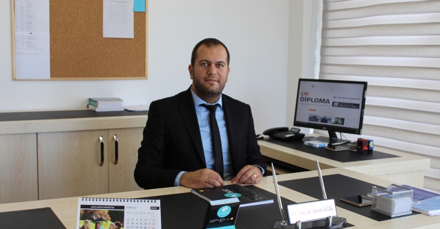 LAÜ Akademisyeni Özyel  “Polifenoller ve Kardiyovasküler Hastalıklar” konusunu ele aldı