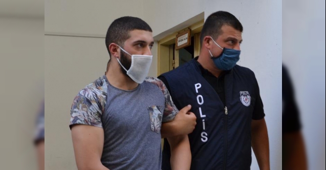 "Ne bakıyorsun" diyerek saldırdı