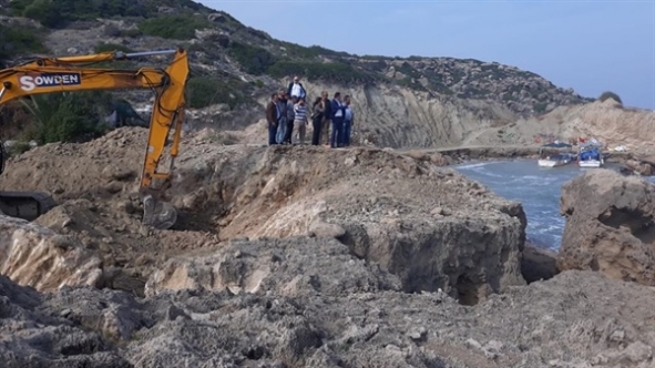 Tadilatı tamamlanan Kayalar Balıkçı Barınağı’nın açılışı pazartesi günü