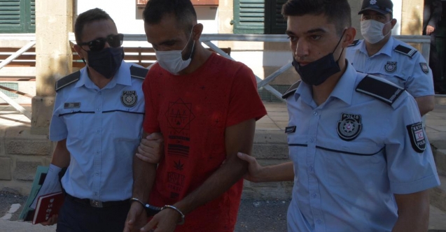 İş yeri sahibine yakalandı