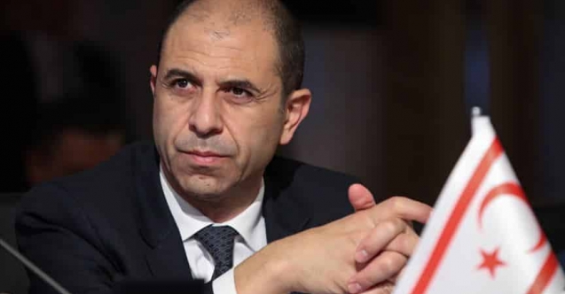Özersay: Karasularımızı ihlal eden askeri tatbikat yapıyorlar, bu provokatif askeri bir hamle