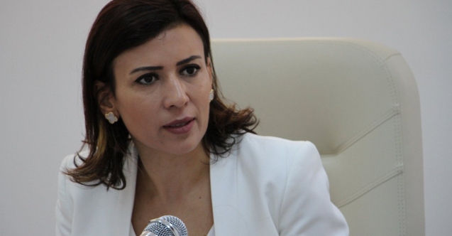 Özdenefe’den Akıncı’ya ‘otur Arap kalk Arap’ tepkisi