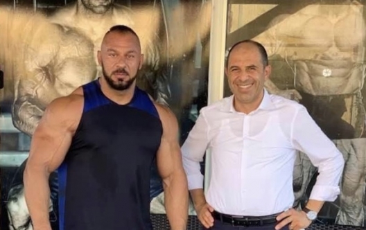 Ünlü sporcudan Özersay’a tam destek