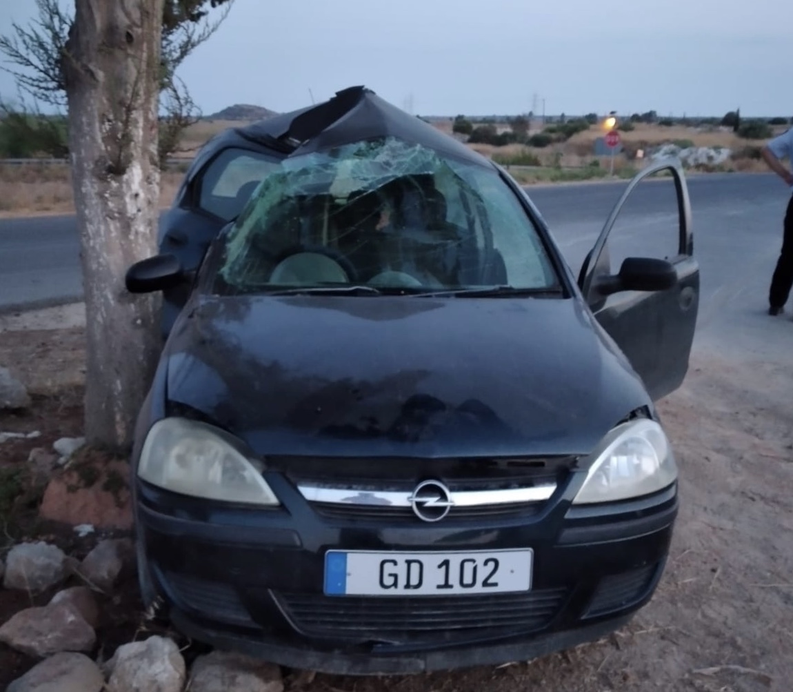 Araç sürücüsü ağır yaralandı