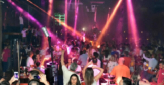 Eğlence yerleri 1 Ekim'e kadar kapatıldı