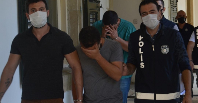 Kendilerine bakmış diye burnunu kırdılar
