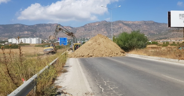 Lefkoşa-Girne Anayolu Boğazköy mevkinde menfez köprü yapımına başlandı