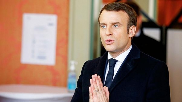 Macron'dan Türkçe tweet: Diyaloğu yeniden açalım
