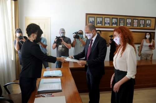 YSK’ya başvurusunu yapan Özersay: "Güvendiğim tek şey halkın iradesi, gücü ve kudretidir"