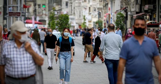 Türkiye'de tüm alanlarda maske zorunluluğu