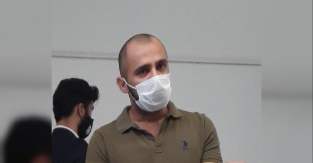Cinsel organını gösterdi, tehdit etti