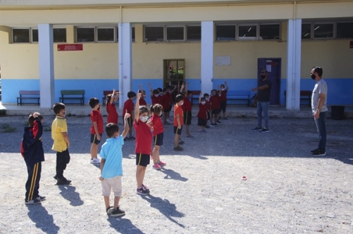 İlkokul 3, 4 ve 5’inci sınıflarda da eğitime başlandı