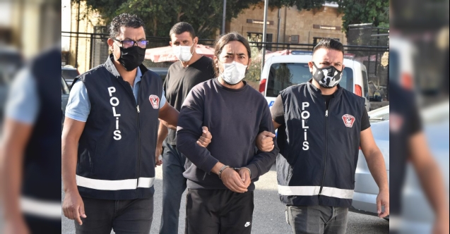 Nöbetçi askerlere yakalandı