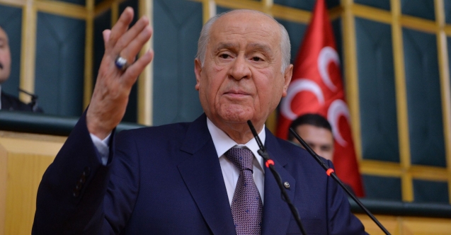 Akıncı’ya “Rum sevdalısı” benzetmesi
